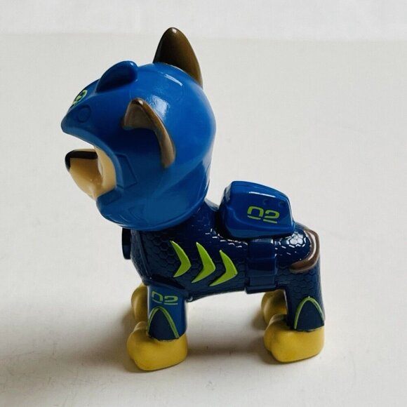 Spin Master PAW Patrol Sea Patrol Rescue Chase Blue Police Dog Scuba Figure 2.5 - Picture 3 of 9